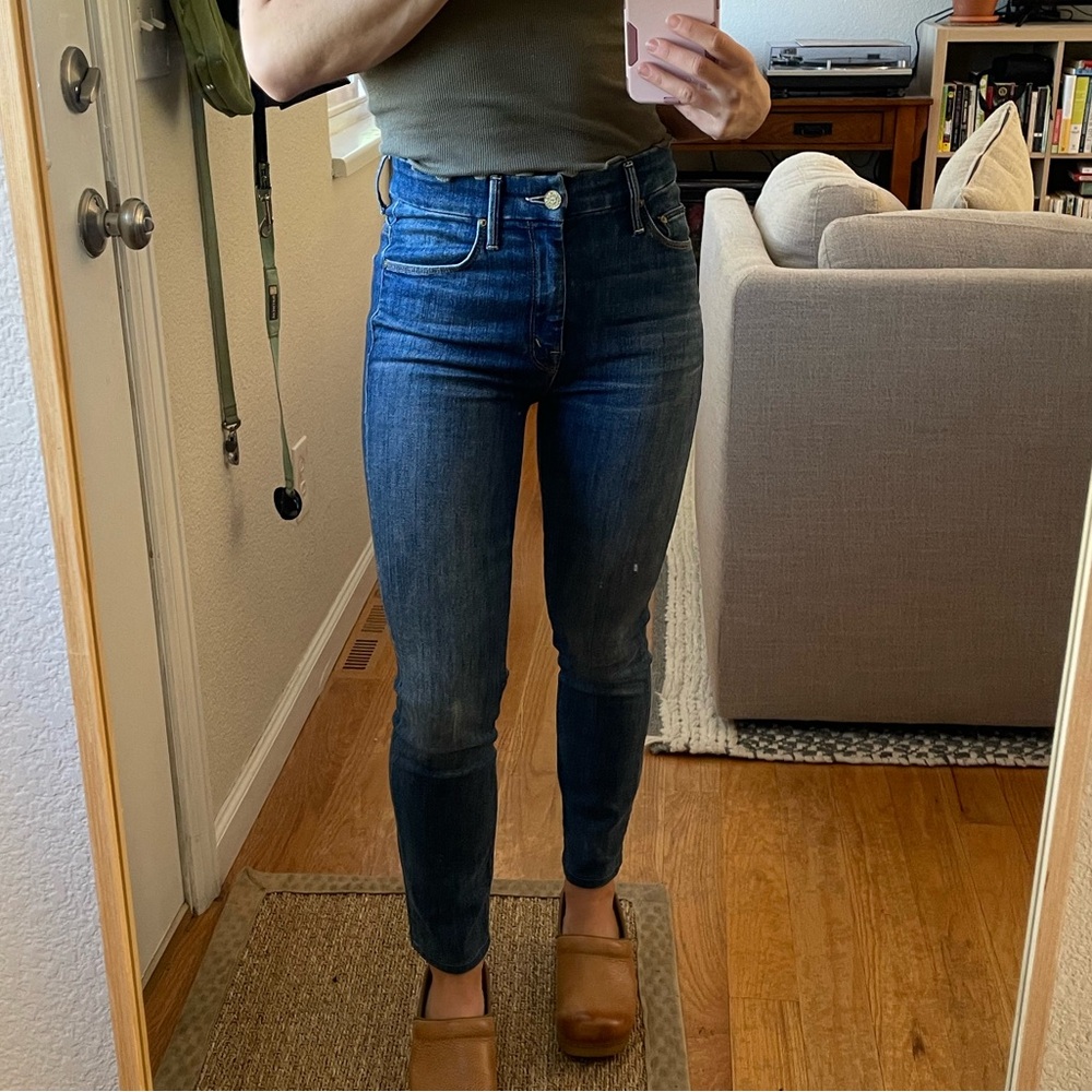 MOTHER High Waisted Looker Ankle Jeans - Blue